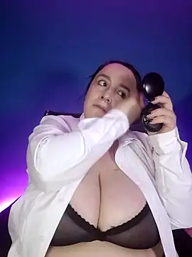 Snapshot of Lena_black_ chatting on 13, 5, 2026 Lena black online show from 13, 5, 2026