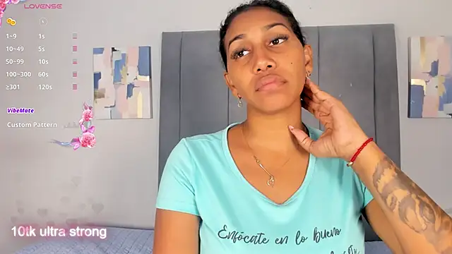 Snapshot of kristel_lee_ chatting on 6, 5, 2026 kristel lee online show from 6, 5, 2026
