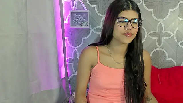 Snapshot of SidneyBrown1 chatting on 11, 5, 2026 SidneyBrown1 online show from 11, 5, 2026