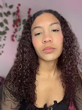 Daphnne Curly online show from 10, 5, 2026