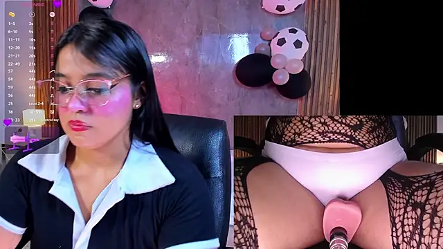 LuciaReid online show from 6, 7, 2026