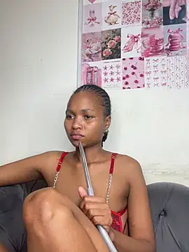 sweetheart2001 online show from 10, 7, 2026