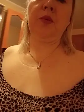 I amVeronicle online show from 16, 6, 2026