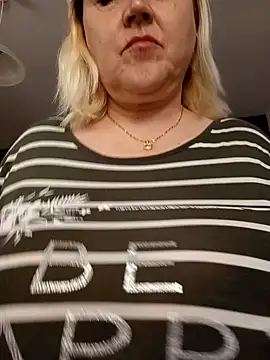 Snapshot of I_amVeronicle chatting on 15, 5, 2026 I amVeronicle online show from 15, 5, 2026