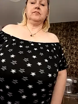 Snapshot of I_amVeronicle chatting on 1, 5, 2026 I amVeronicle online show from 1, 5, 2026