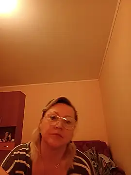 I amVeronicle online show from 7, 7, 2026
