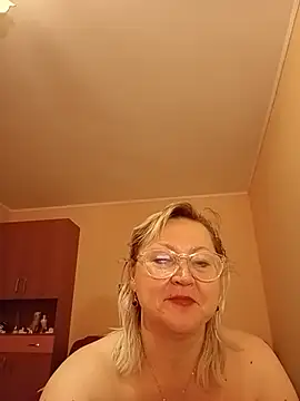 I amVeronicle online show from 9, 7, 2026