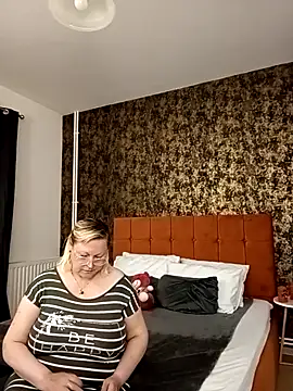 Snapshot of I_amVeronicle chatting on 27, 4, 2026 I amVeronicle online show from 27, 4, 2026