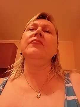 I amVeronicle online show from 11, 6, 2026