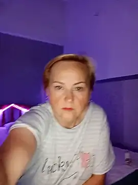 Snapshot of Svetlysvet chatting on 18, 7, 2026 Svetlysvet online show from 18, 7, 2026