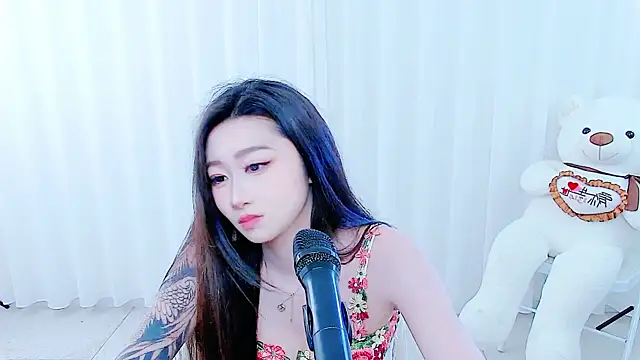 CC-828 online show from 19, 4, 2026