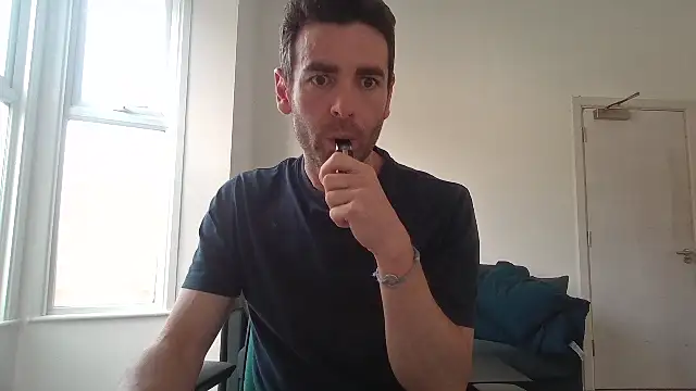 Snapshot of frenchbdmaninlondon chatting on 16, 6, 2026 frenchbdmaninlondon online show from 16, 6, 2026