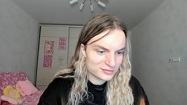 Snapshot of milliKira006 chatting on 26, 5, 2026 milliKira006 online show from 26, 5, 2026