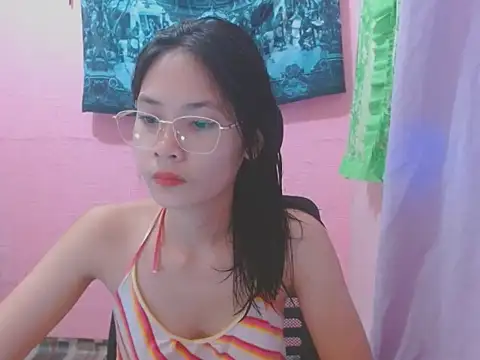 Sweetsexylady19 online show from 15, 7, 2026
