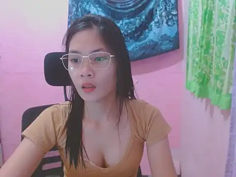 Sweetsexylady19 online show from 8, 5, 2026
