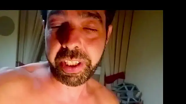 wankdick online show from 10, 5, 2026