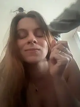 CtrlLove online show from 20, 4, 2026