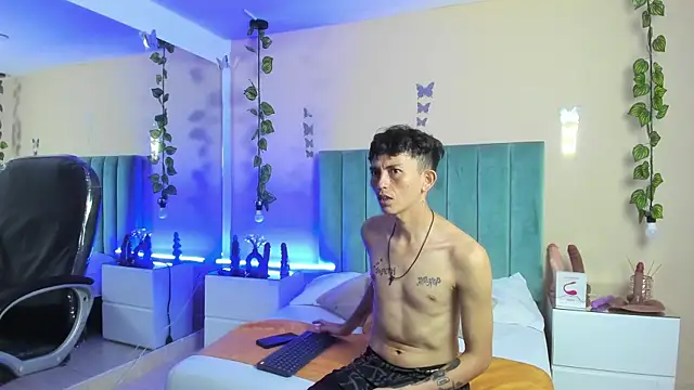 ARIANA CRI-X online show from 22, 4, 2026