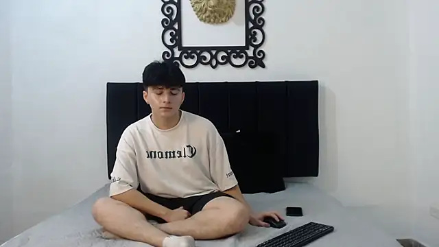 LunayDream online show from 12, 5, 2026