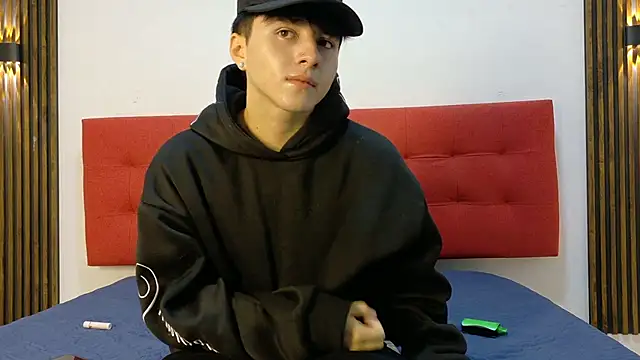 LunayDream online show from 28, 4, 2026