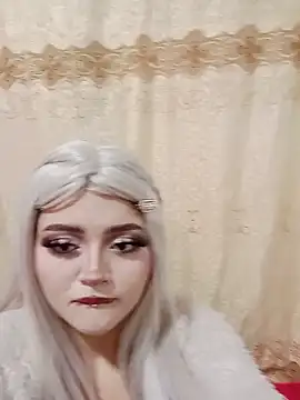 Snapshot of lya_nekko_ chatting on 8, 6, 2026 lya nekko online show from 8, 6, 2026