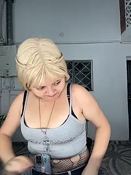 lya nekko  online show from 17, 5, 2026