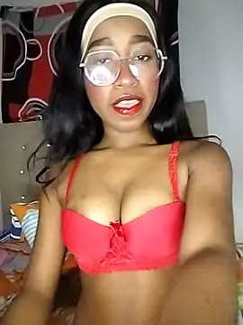 Snapshot of VenusNight_ chatting on 18, 7, 2026 VenusNight online show from 18, 7, 2026