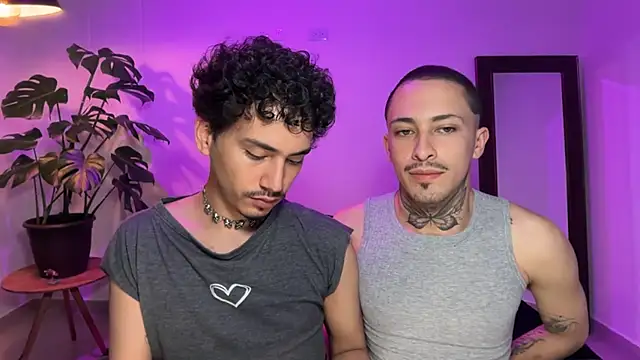 Snapshot of Noah_and_Steven chatting on 10, 7, 2026 Noah and Steven online show from 10, 7, 2026