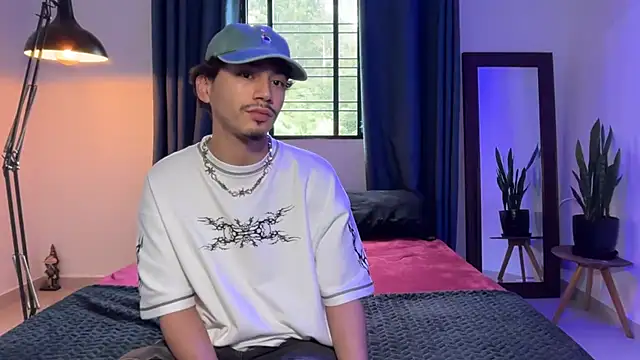 Snapshot of Noah_and_Steven chatting on 17, 7, 2026 Noah and Steven online show from 17, 7, 2026