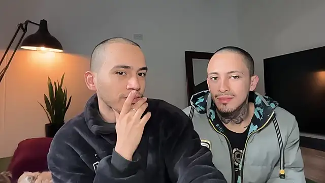 Snapshot of Noah_and_Steven chatting on 2, 8, 2026 Noah and Steven online show from 2, 8, 2026