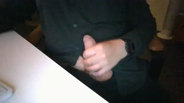 Snapshot of richard9718 chatting on 2, 6, 2026 richard9718 online show from 2, 6, 2026