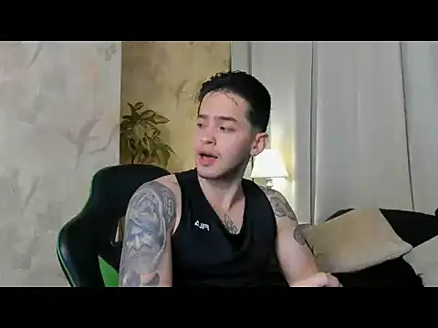 Snapshot of RONNY_COLTON chatting on 16, 5, 2026 RONNY COLTON online show from 16, 5, 2026