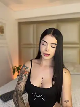 Snapshot of Bella_jagger chatting on 10, 6, 2026 Bella jagger online show from 10, 6, 2026