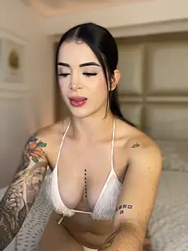 Bella jagger online show from 10, 6, 2026