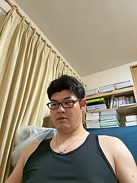 Snapshot of shun_201 chatting on 7, 5, 2026 shun 201 online show from 7, 5, 2026