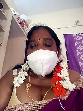 Snapshot of swetha10 chatting on 14, 7, 2026 swetha10 online show from 14, 7, 2026