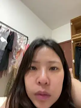 Snapshot of nuonuo_x chatting on 25, 4, 2026 nuonuo x online show from 25, 4, 2026