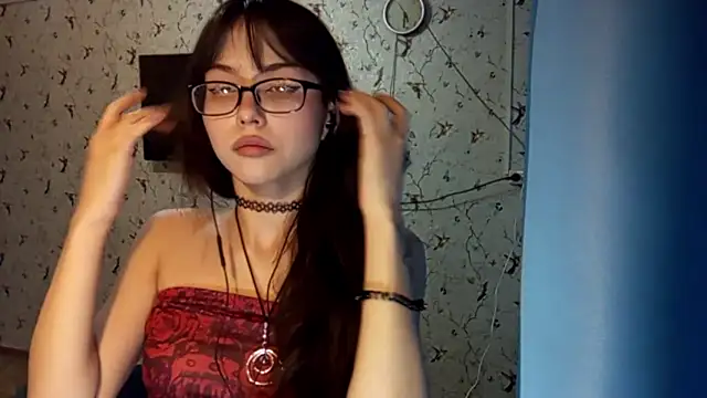 Snapshot of DelicaBrome chatting on 31, 5, 2026 DelicaBrome online show from 31, 5, 2026