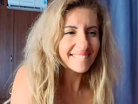 Snapshot of _horny_sexy_ chatting on 7, 5, 2026 horny sexy online show from 7, 5, 2026