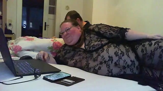 NicciundHerr online show from 20, 4, 2026