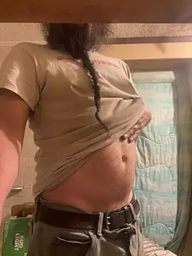 cozzy42 online show from 21, 4, 2026