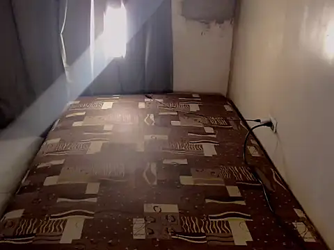 Snapshot of urnaughty_paul chatting on 20, 5, 2026 urnaughty paul online show from 20, 5, 2026