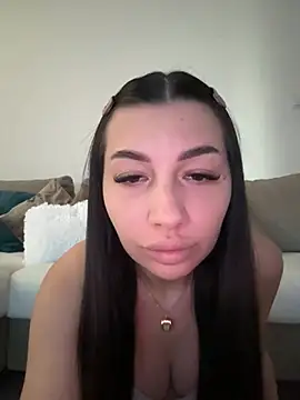 AvaKinsley  online show from 22, 4, 2026