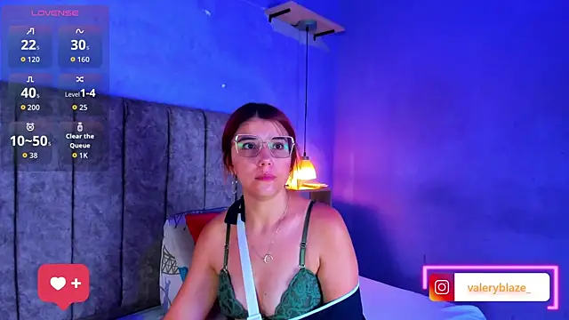 Snapshot of ValeryBlaze_ chatting on 6, 6, 2026 ValeryBlaze online show from 6, 6, 2026