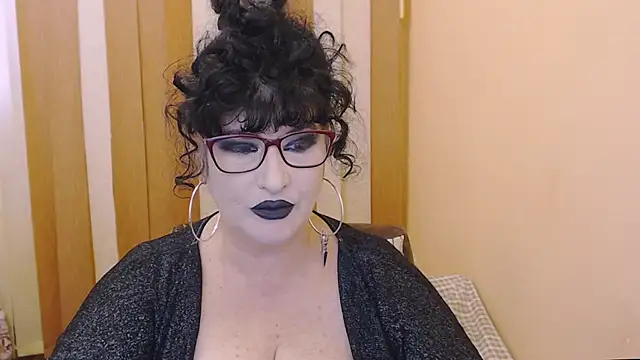 QuuenOfSin online show from 11, 10, 2025