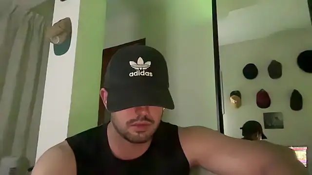 MathiasBellucci online show from 21, 4, 2026