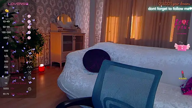 Snapshot of FromRussia chatting on 24, 4, 2026 FromRussia online show from 24, 4, 2026