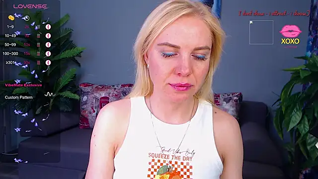 Snapshot of FromRussia chatting on 26, 5, 2026 FromRussia online show from 26, 5, 2026