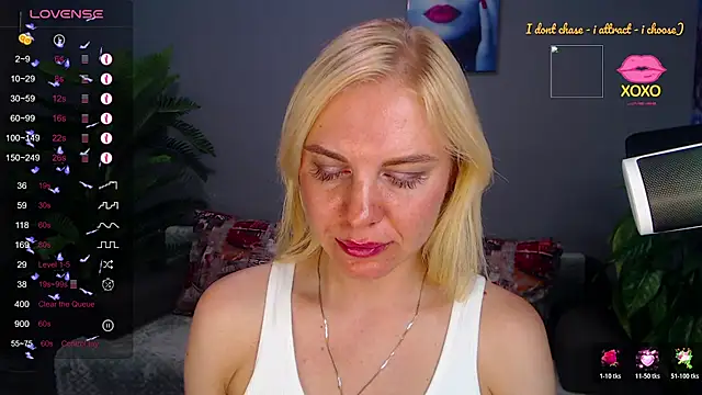 Snapshot of FromRussia chatting on 15, 6, 2026 FromRussia online show from 15, 6, 2026
