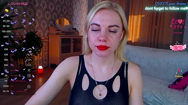 Snapshot of FromRussia chatting on 25, 4, 2026 FromRussia online show from 25, 4, 2026